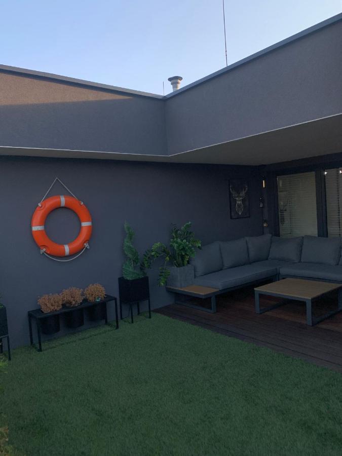 Ekskluzywny Penthouse Z Ogrodem W Centrum Lodzi ภายนอก รูปภาพ