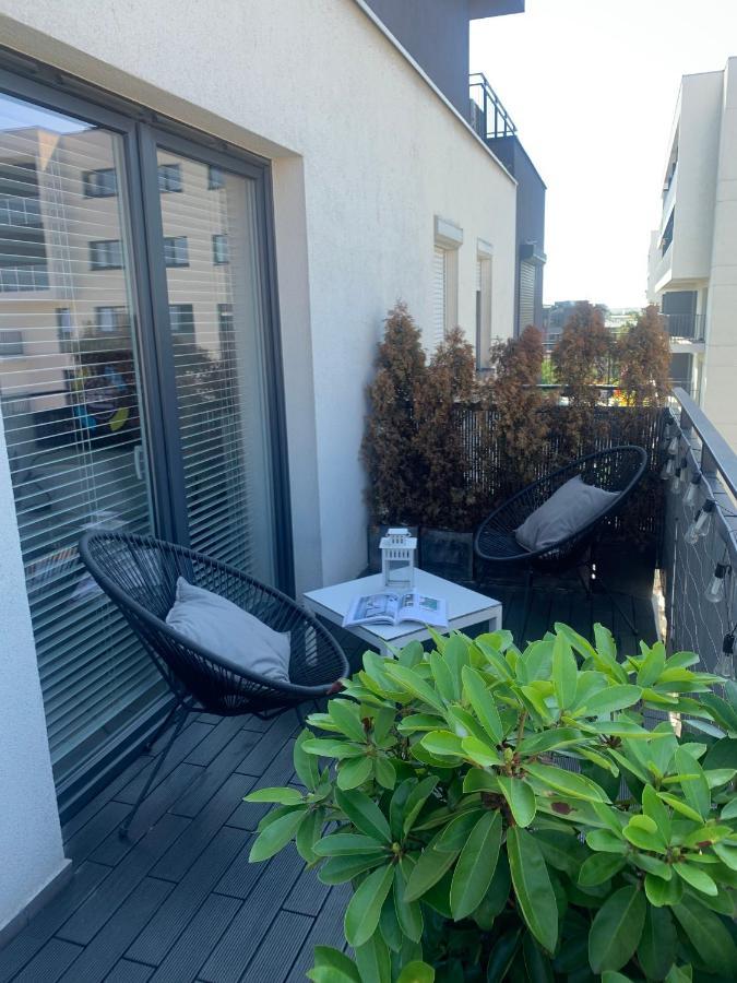Ekskluzywny Penthouse Z Ogrodem W Centrum Lodzi ภายนอก รูปภาพ