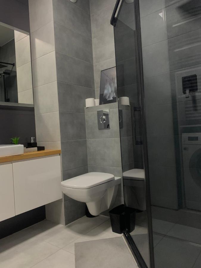 Ekskluzywny Penthouse Z Ogrodem W Centrum Lodzi ภายนอก รูปภาพ