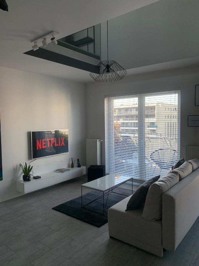 Ekskluzywny Penthouse Z Ogrodem W Centrum Lodzi ภายนอก รูปภาพ