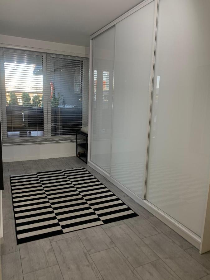 Ekskluzywny Penthouse Z Ogrodem W Centrum Lodzi ภายนอก รูปภาพ