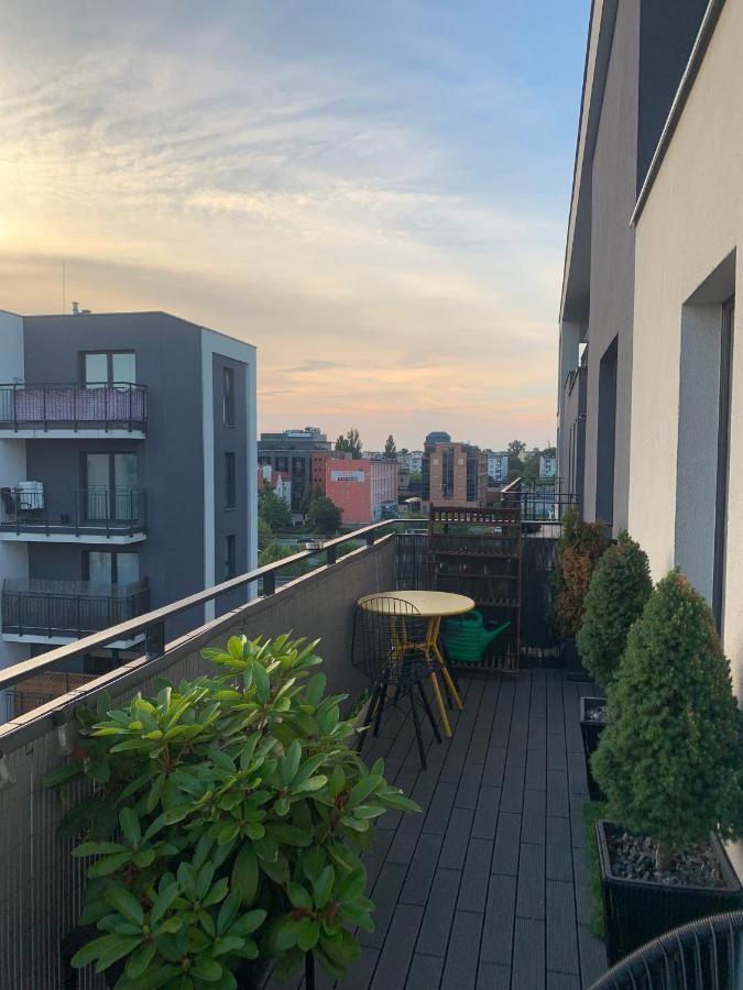 Ekskluzywny Penthouse Z Ogrodem W Centrum Lodzi ภายนอก รูปภาพ